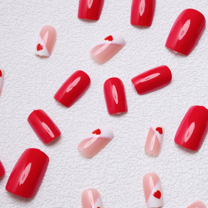 Heart-Embellished Press-On Nail Art Kalsten
