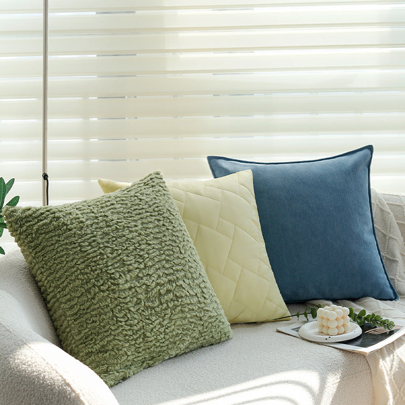 Square pillowcase with herringbone pattern and piped seam Kalsten