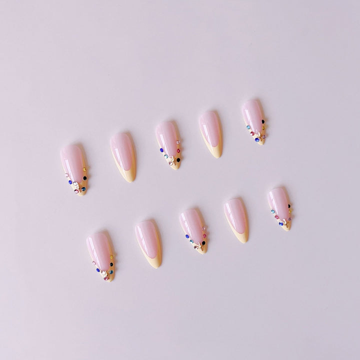 Nail art set with floral 3D decorations and glitter accents Kalsten
