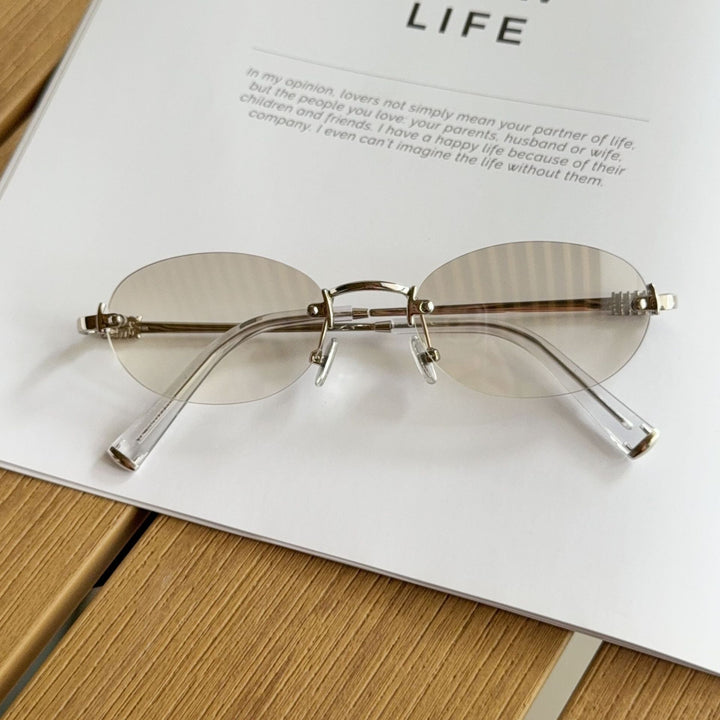 Chic Cat-Eye Frame Glasses Kalsten