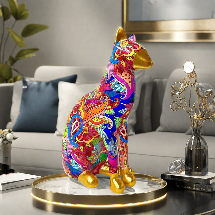 Decorative cat statue in modern art style Kalsten