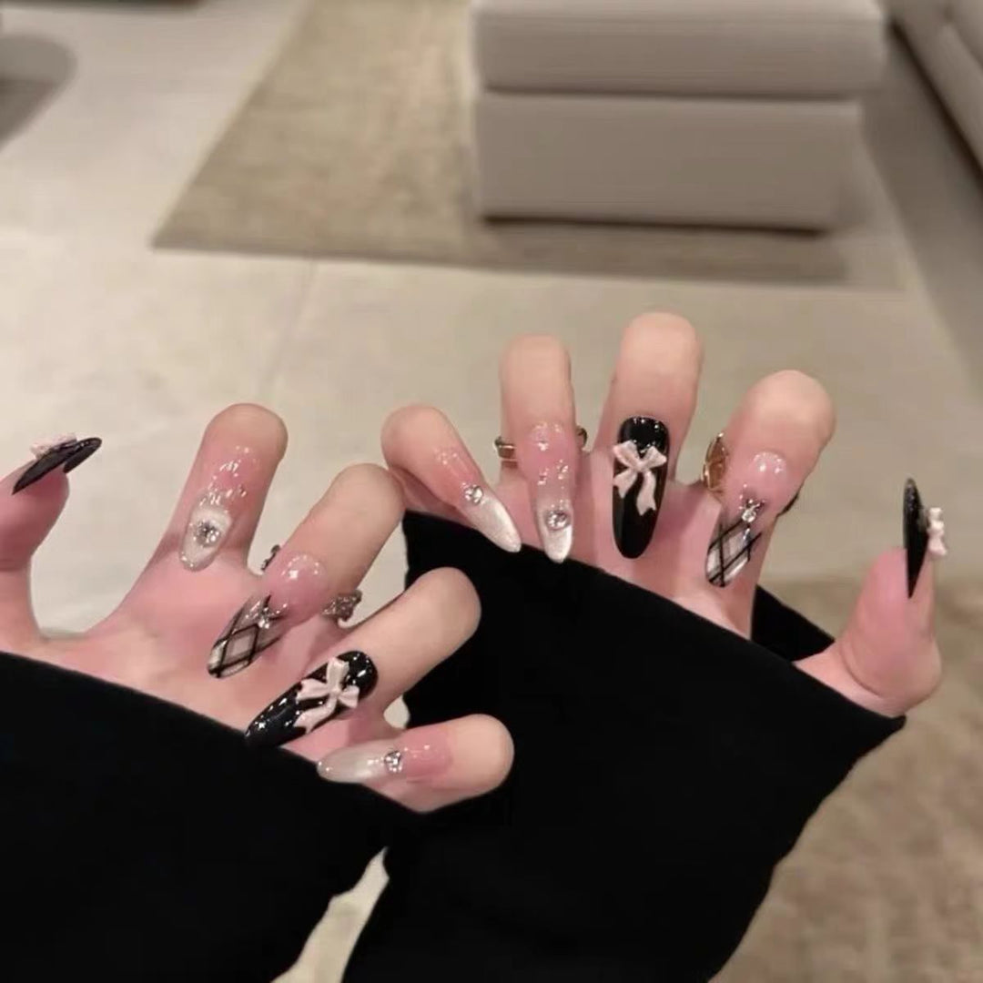 Artificial nails with elegant ombre finish Kalsten
