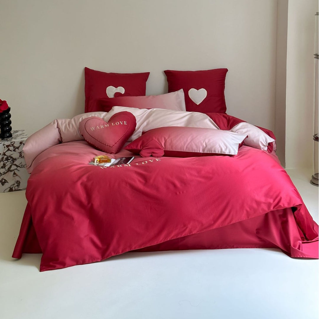 Reversible cotton satin bedding set with heart appliqué and embroidery motif Kalsten