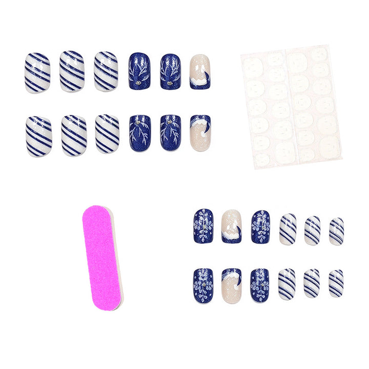 Artistic Winter-Themed Acrylic Nail Art Enhancements Kalsten