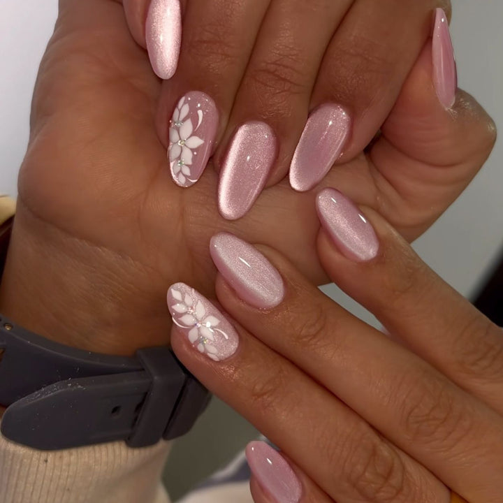 Elegant Floral Press-On Nail Enhancements Kalsten