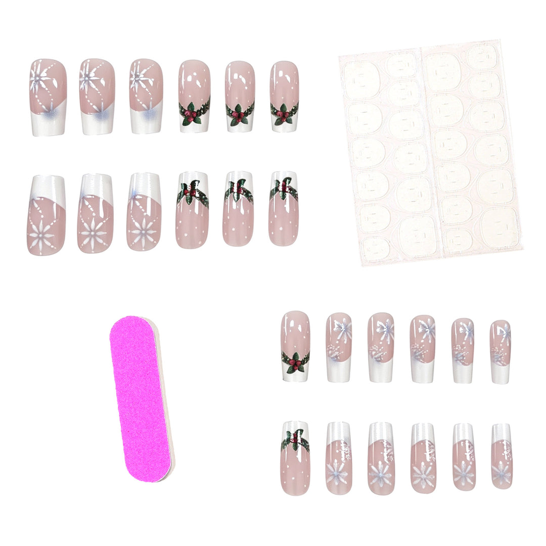 Christmas-Themed Artistic Nail Enhancements Kalsten