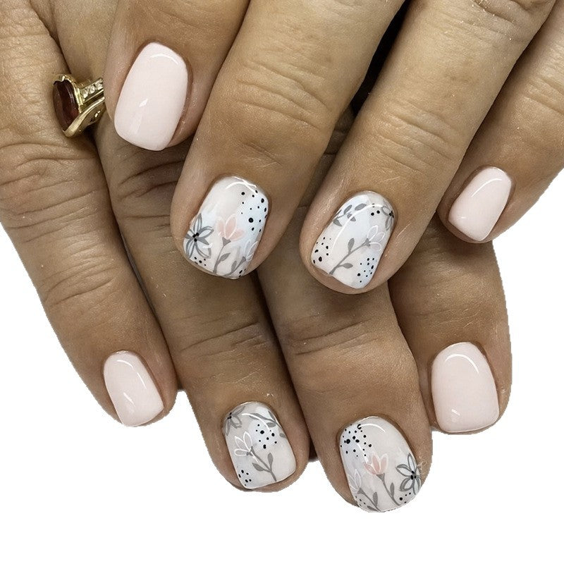 Elegant Floral Art Press-On Nails Kalsten
