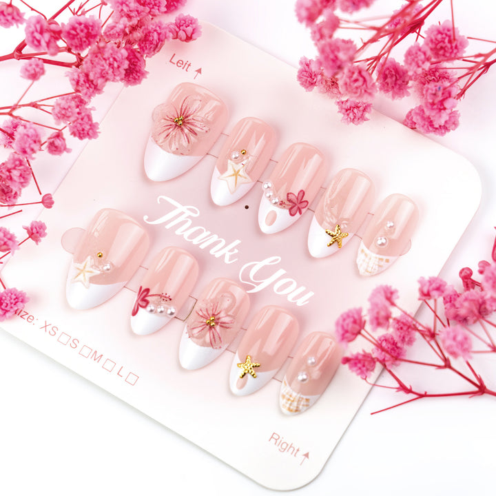 Artistic Beach-Themed Press-On Nail Set