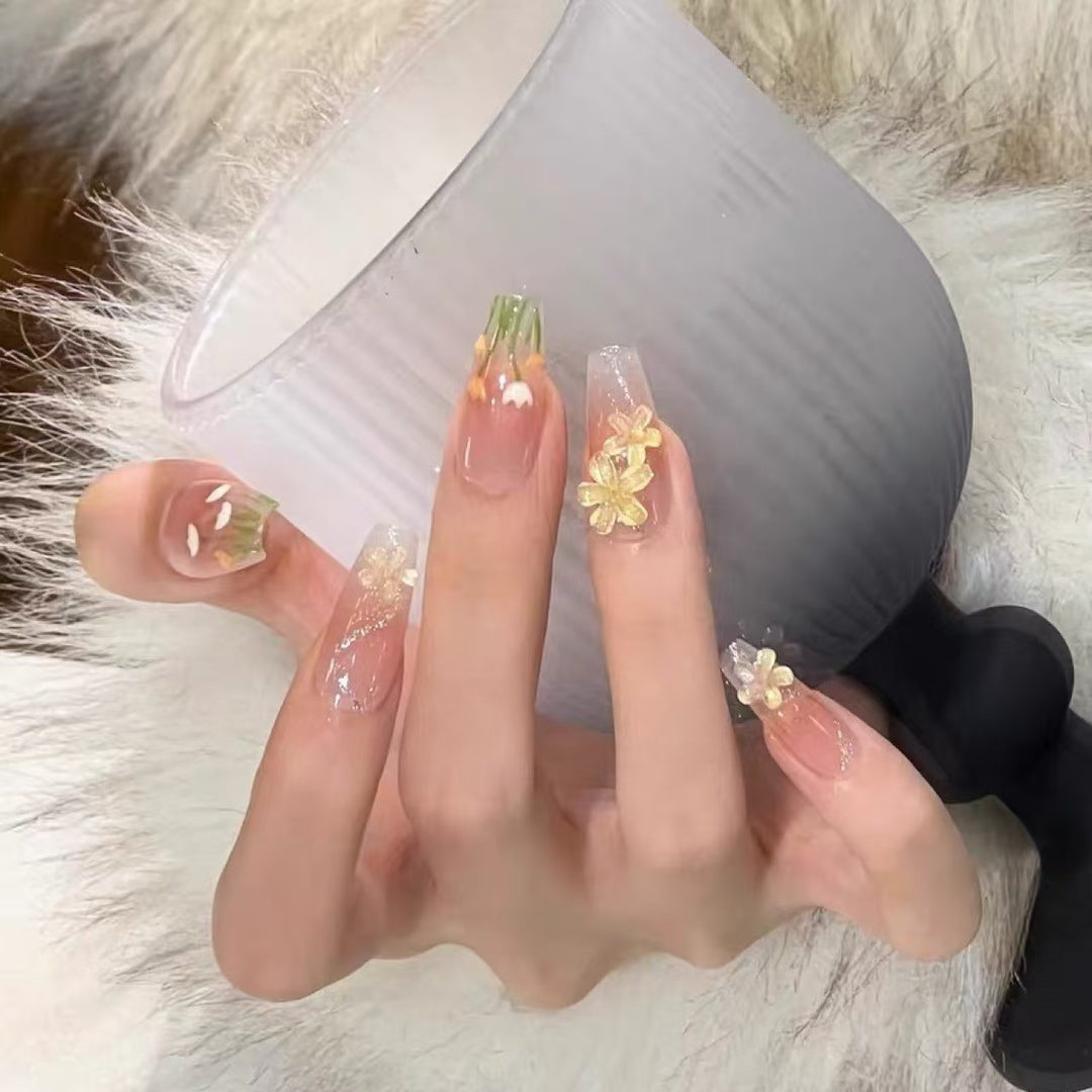 Artificial nails with floral patterns Kalsten