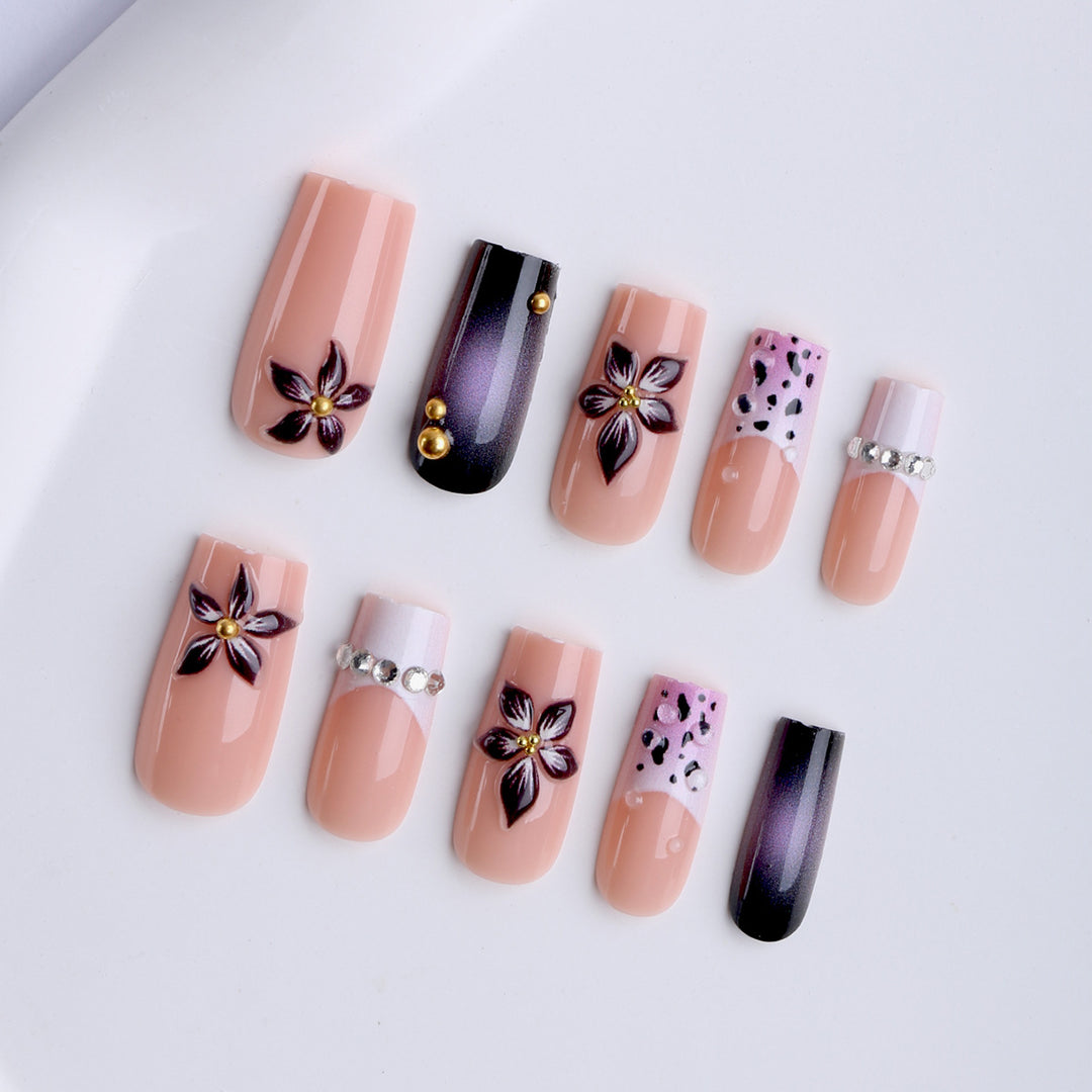 Artificial nails with luxurious 3D flower accents Kalsten