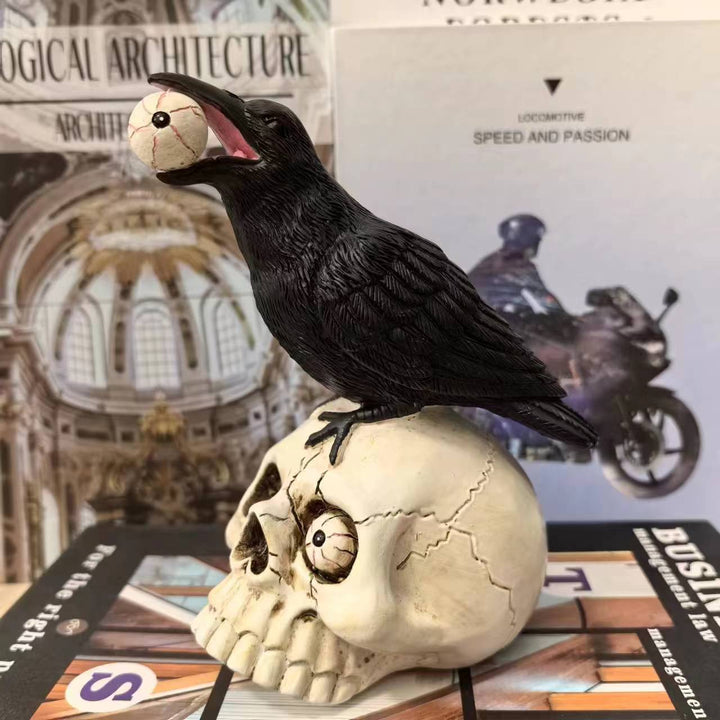 Decorative figure with raven on skull Kalsten