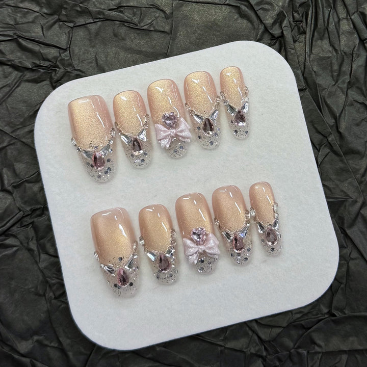 Decorative Press-On Nails Kalsten
