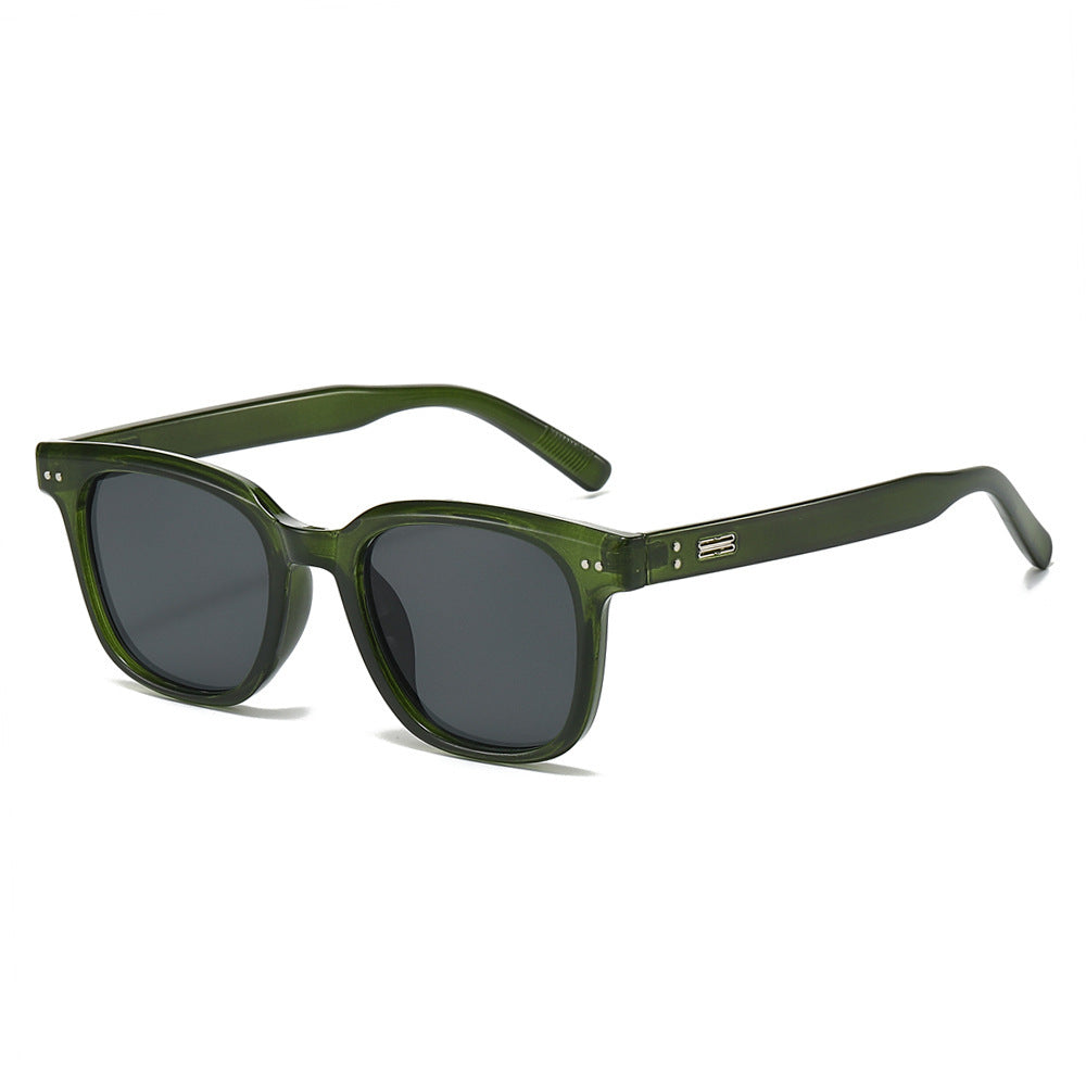 Retro-Inspired Statement Eyewear Kalsten