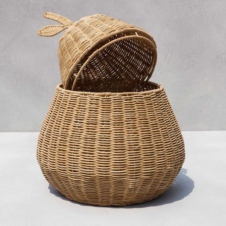 Playful decorative basket in pear shape Kalsten