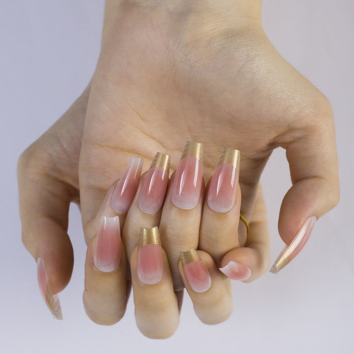 High-gloss artificial nails with rose effect Kalsten