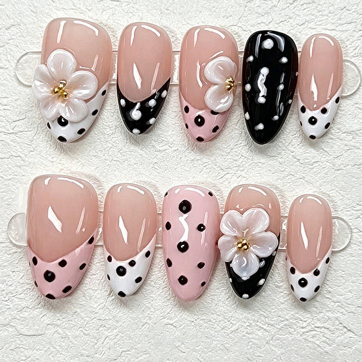 Luxury Nail Art Set with Galactic Designs Kalsten