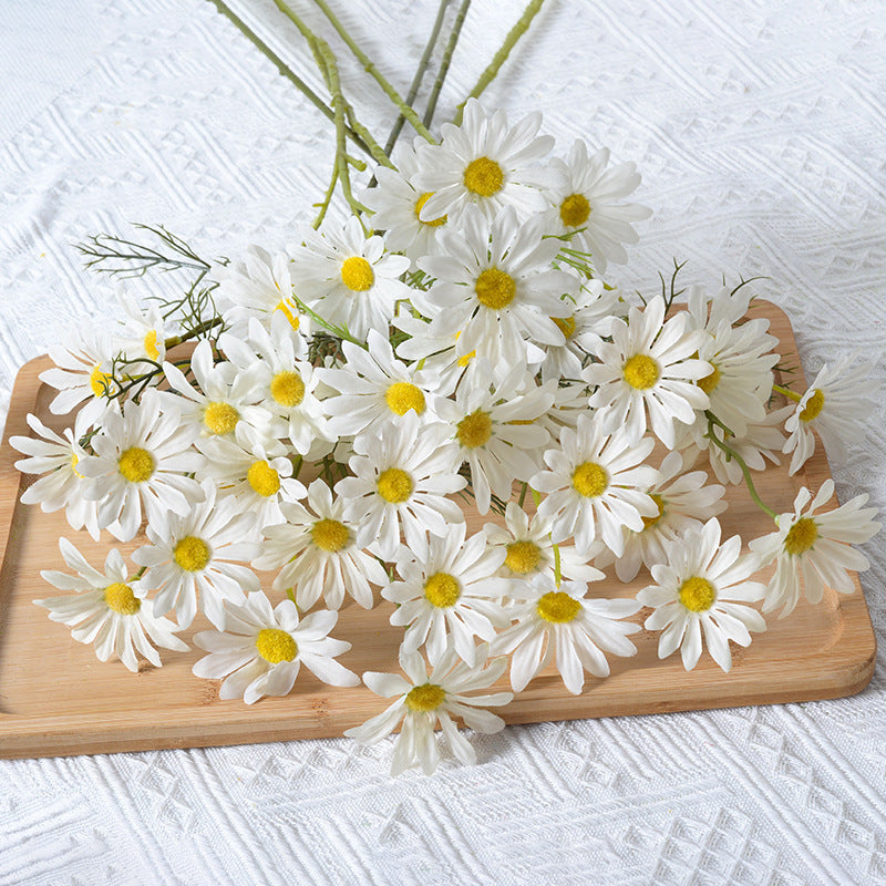 Decorative Artificial Daisy Bouquet