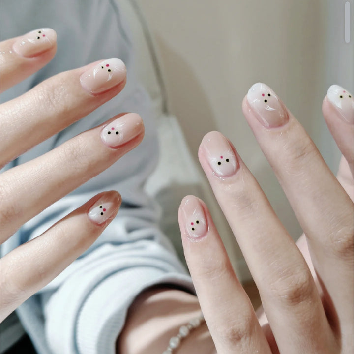 Whimsical Cat-Themed Press-On Nail Art Set Kalsten