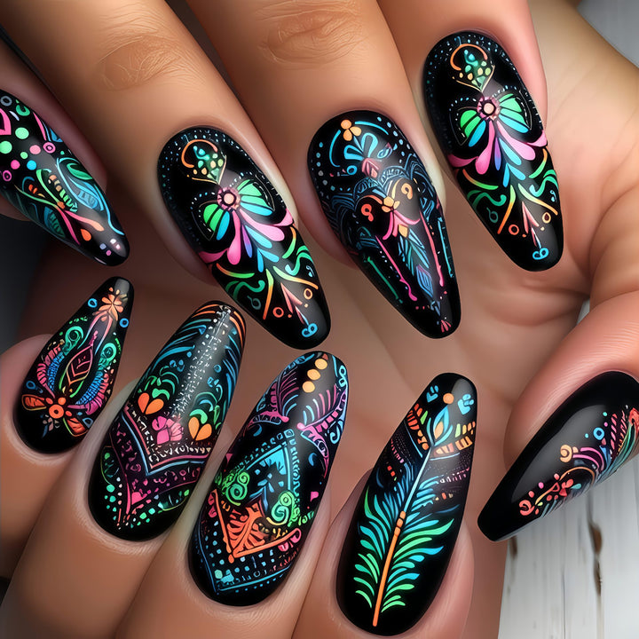 Nail set with elegant glitter design Kalsten