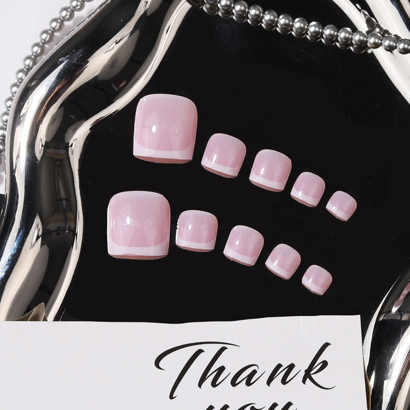 Stylish French Tip Press-On Nails Kalsten