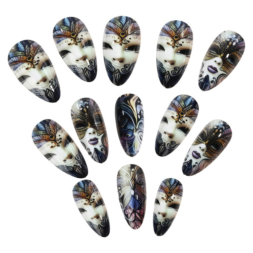Creatively designed nail art Kalsten