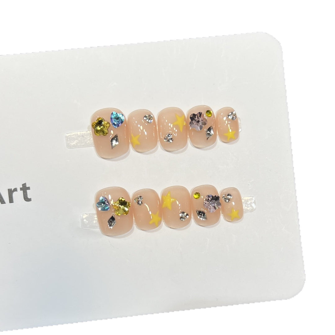 Decorative Press-On Nail Art Set with Sparkling Accents Kalsten