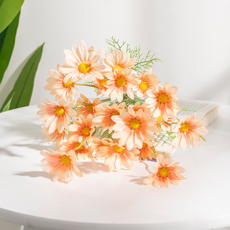 Lifelike Artificial Daisy Bouquet