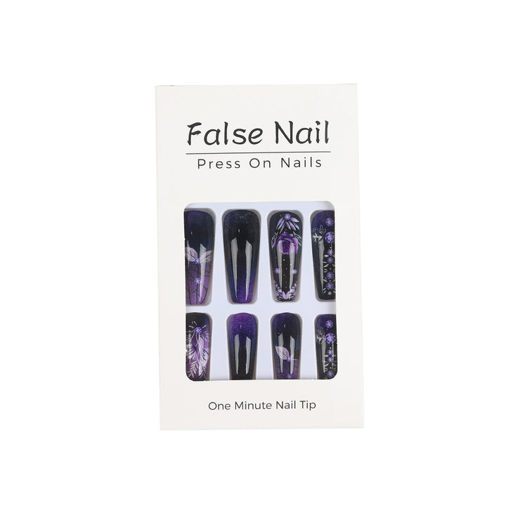 Elegant and creative art nails Kalsten