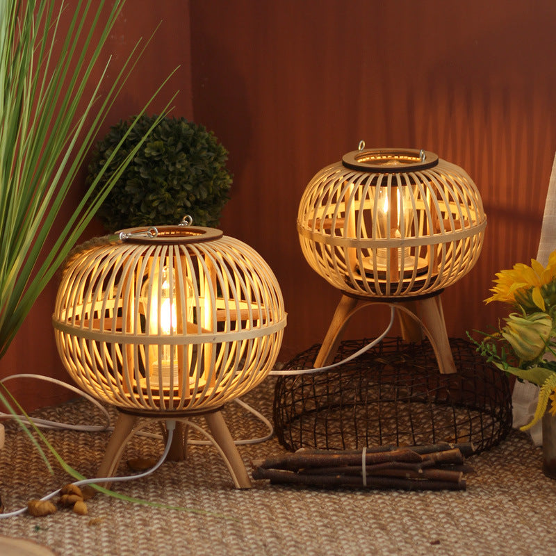 Stylish hanging lamp made of natural material Kalsten