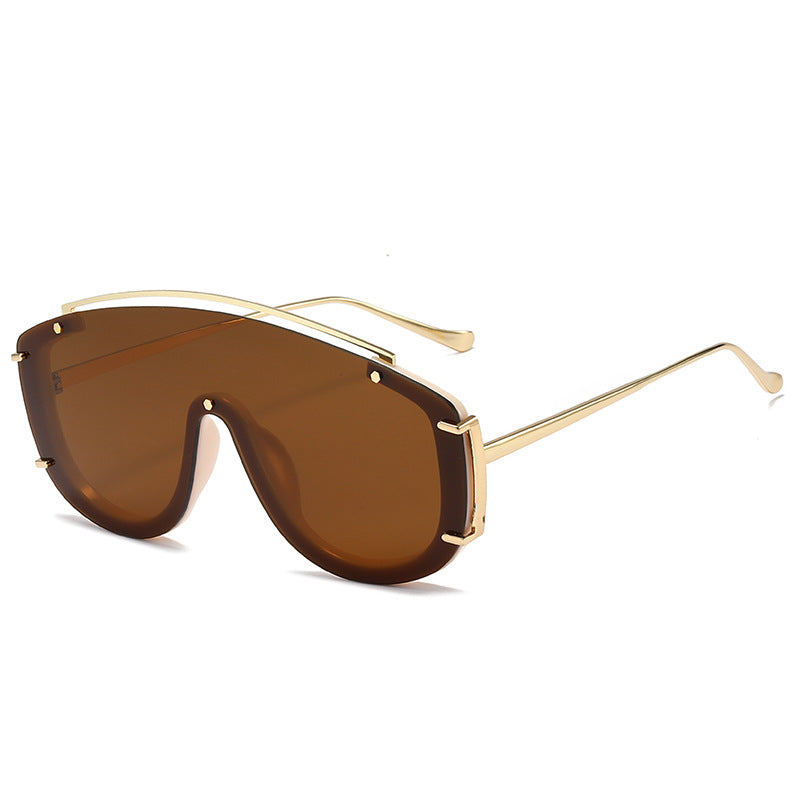 Fashion-Forward Futuristic Shield Sunglasses Kalsten