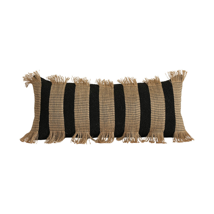 Woven cushion cover with bouclé surface and jute fringes Kalsten