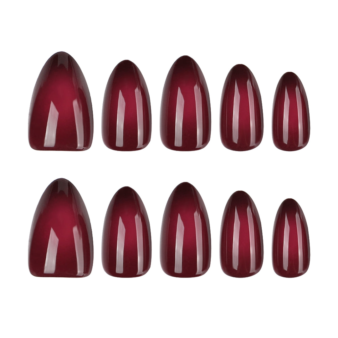 Elegant Stiletto Nails with Gentle Gradient Kalsten