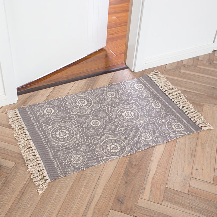 Decorative runner for dining table and console in Boho-Mandala design with fringes Kalsten
