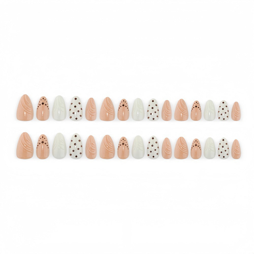 Artificial nails in refined dot design Kalsten