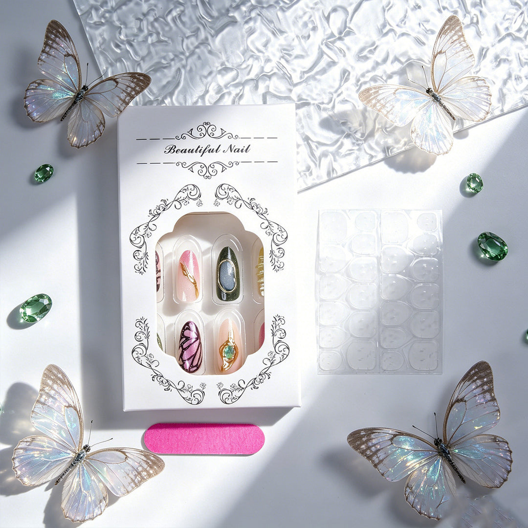 Glamorous artificial nails set with delicate designs Kalsten