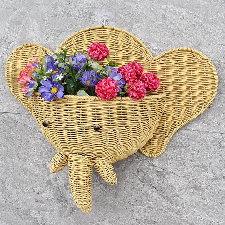 Decorative Elephant-Shaped Wall Basket Kalsten