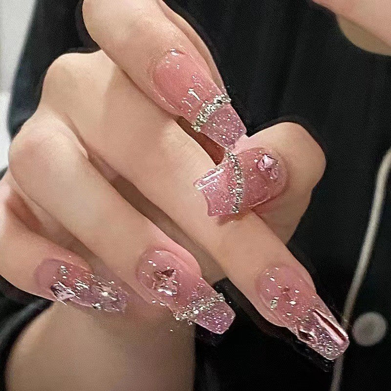 Artificial nails in classic French tip style Kalsten
