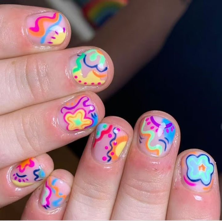 Nail art set with colorful neon-inspired design Kalsten