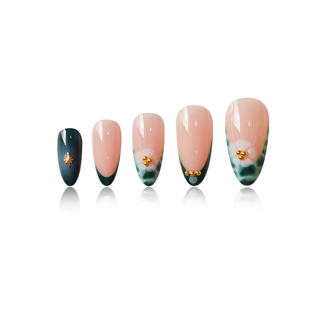 Chic Artistic Press-On Nail Set Kalsten