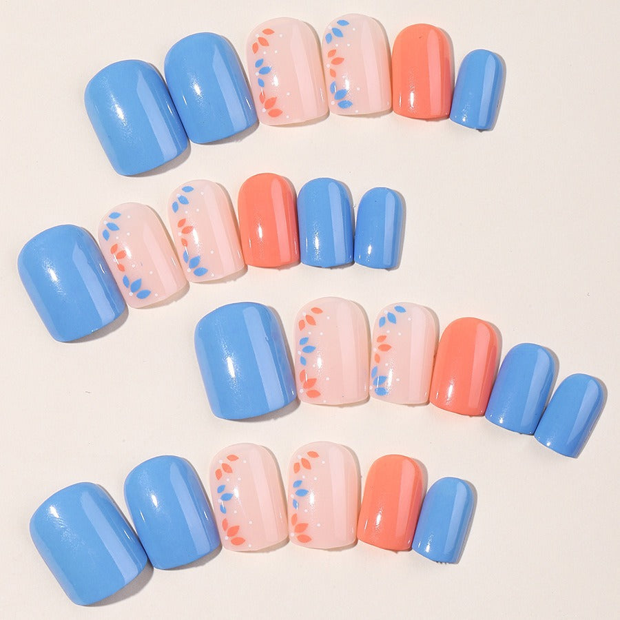 Creative nail set with floral and glamorous design Kalsten