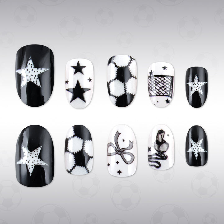 Sporty Animated Nail Art Kalsten