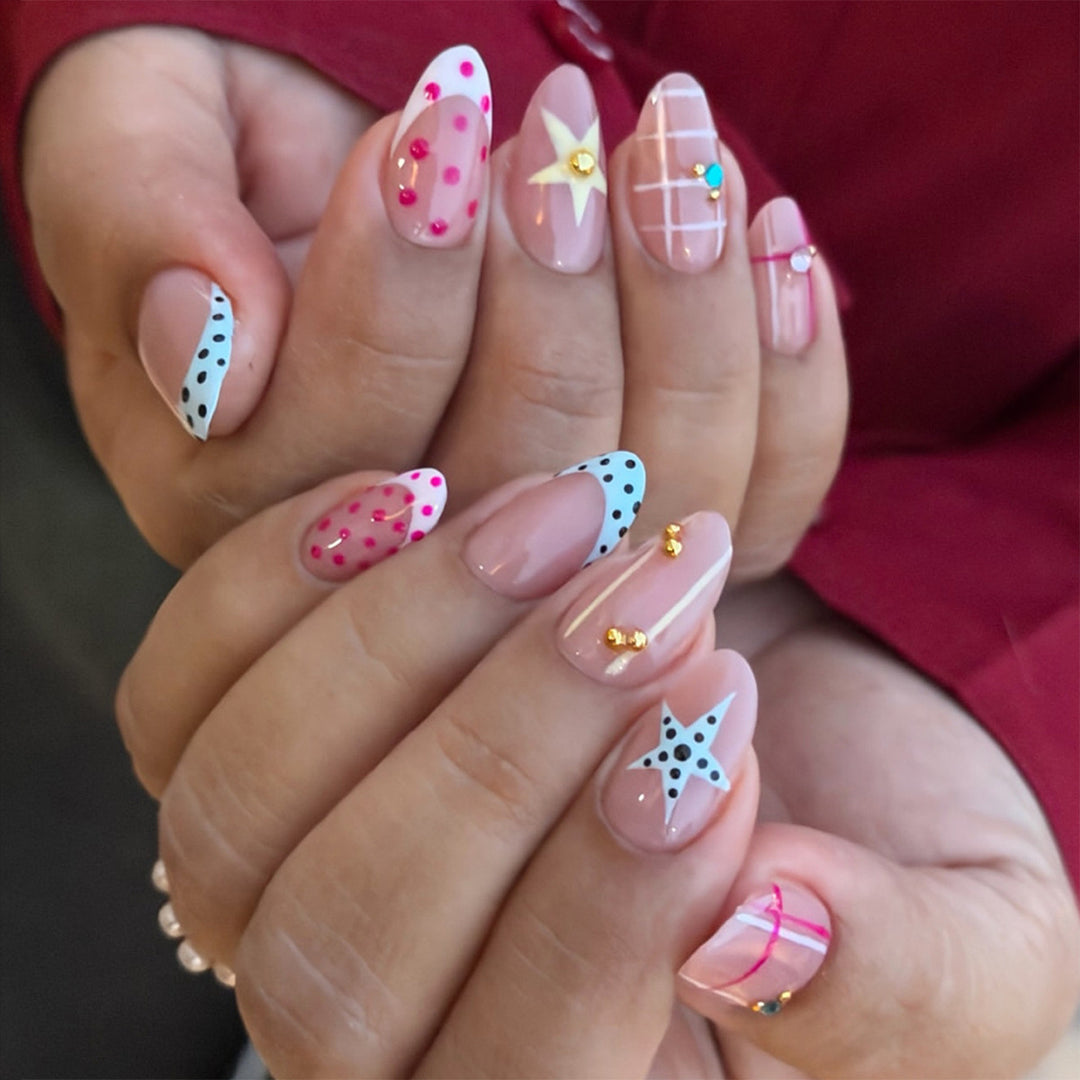 Artificial fingernails with creative geometric accents Kalsten