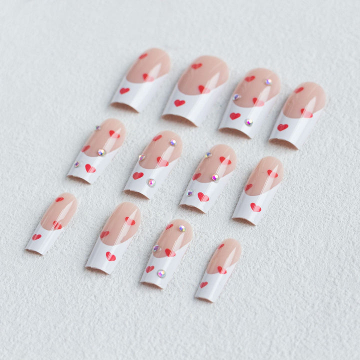 Artistic Heart Motif Press-On Nail Set