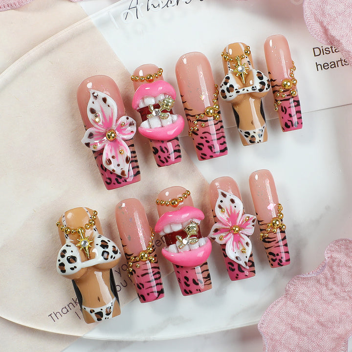 Creative nail set with elegant animal and floral pattern Kalsten