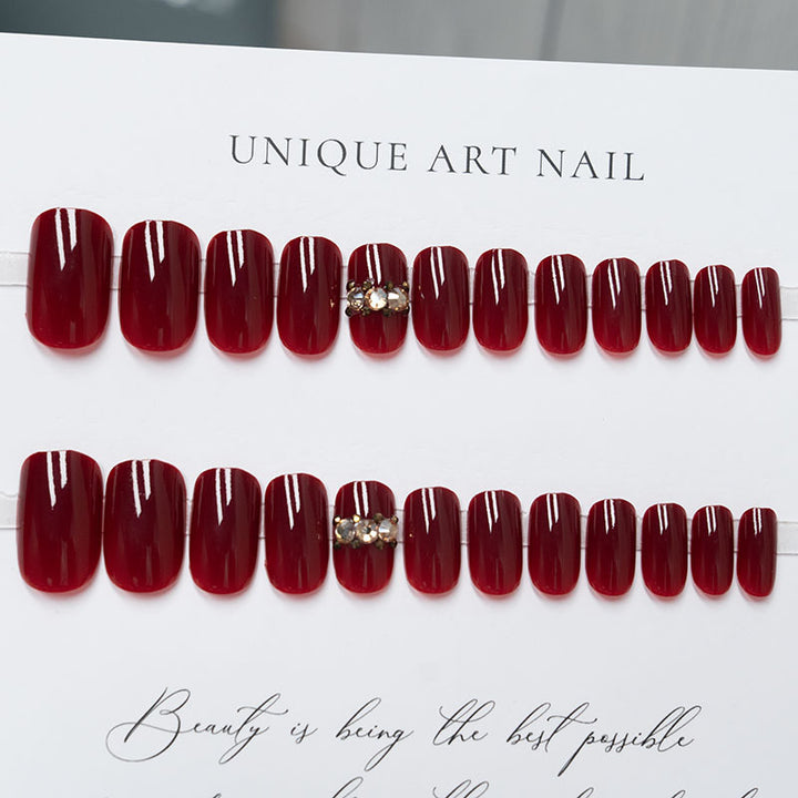 Elegant Decorative Press-On Nail Art