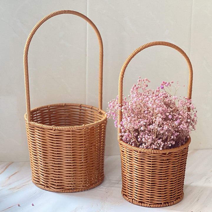 Handcrafted Wicker Storage Basket with Handle Kalsten