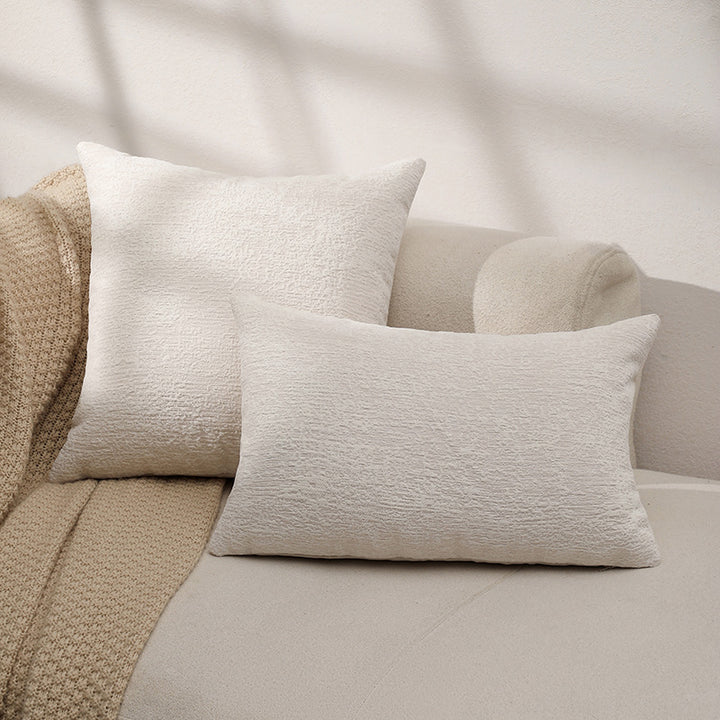 Textured Leaf Patterned Throw Pillow