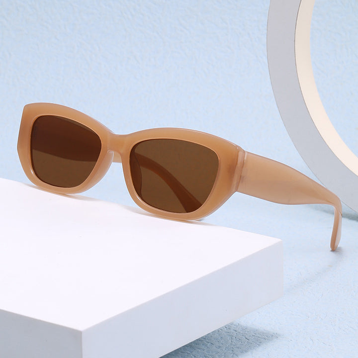 Women's fashionable Cat-Eye sunglasses made of sturdy plastic Kalsten
