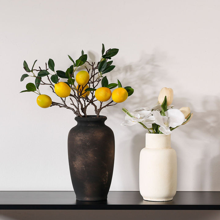 Handcrafted ceramic vase Kalsten