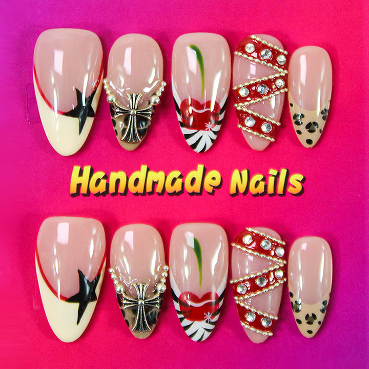 Artificial nails set with luxurious handmade designs and glamorous accents Kalsten